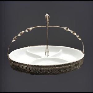 Stuidiosilver by Studio Silversmiths Aperitif Oval Segmented Platter w/Handle